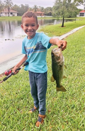 Six year old Garrison Ramirez with a nice  backyard bucketmouth!