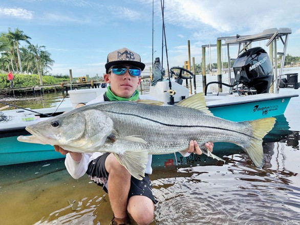 Mateo Burrell aka @mb_snookin with a slob of a snook