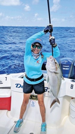 Robyn Naber slayed this amberjack while fishing aboard Bouncer's Dusky 33.