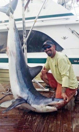 Mick nabs a nice mako shark!