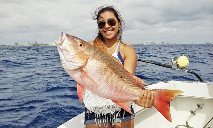 Nice mutton snapper for this fisher gal!