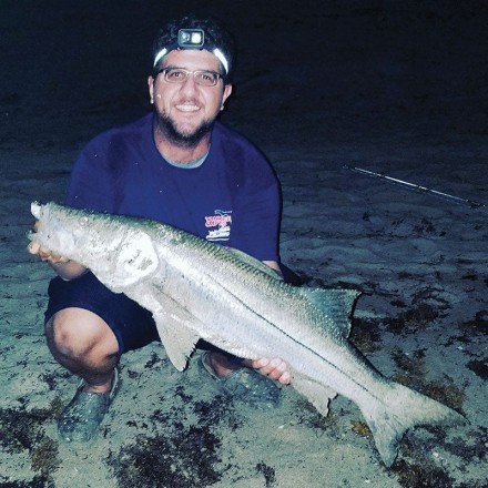Chris Pascual caught this snook 
off the beach on an artificial lure.