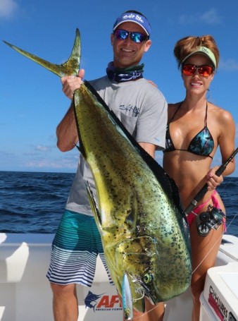 Capt. Jimmy Nelson and Luiza (www.fishingwithluiza.com) showing of a beautiful Mahi-Mahi.