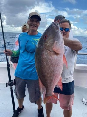 Snapper Catchin' on Lady Stuart