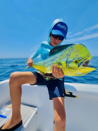 Colorful Bull Mahi for Teenager Colton Lester