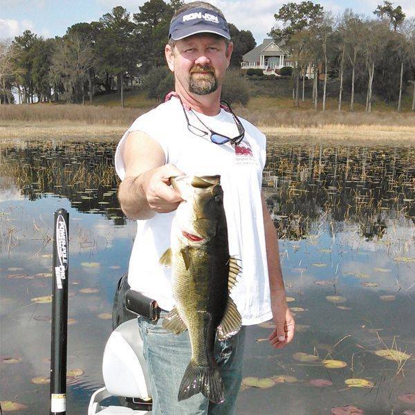 JR Mundinger with 4lb beauty caught on Lake Jackson.