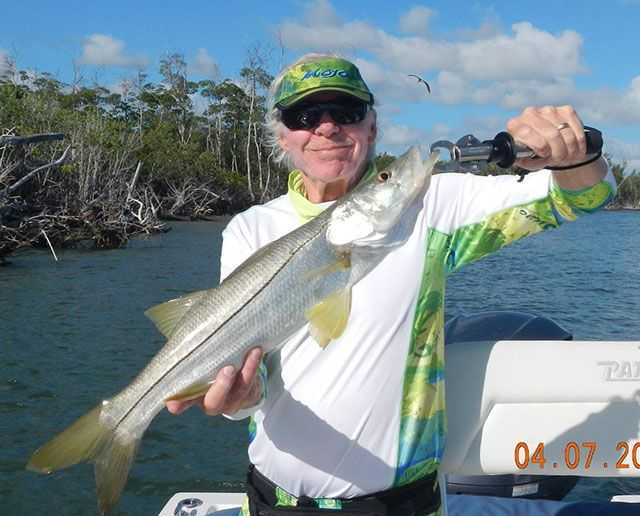 Jerry Neuman with one of many snook that has crossed the gunnels of his new Pathfinder 2400TRS. Photo supplied by Lindsay Marine.