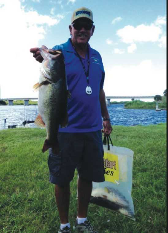 Larry Wright, Big Fish 8.12-lbs.