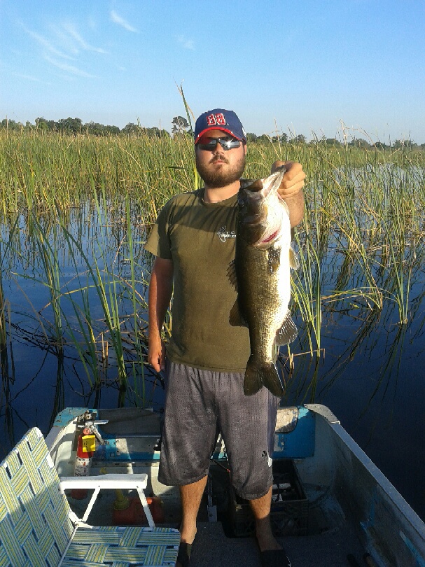 Kyle Shonkwiler, 8.06 lbs, Lake Fannie