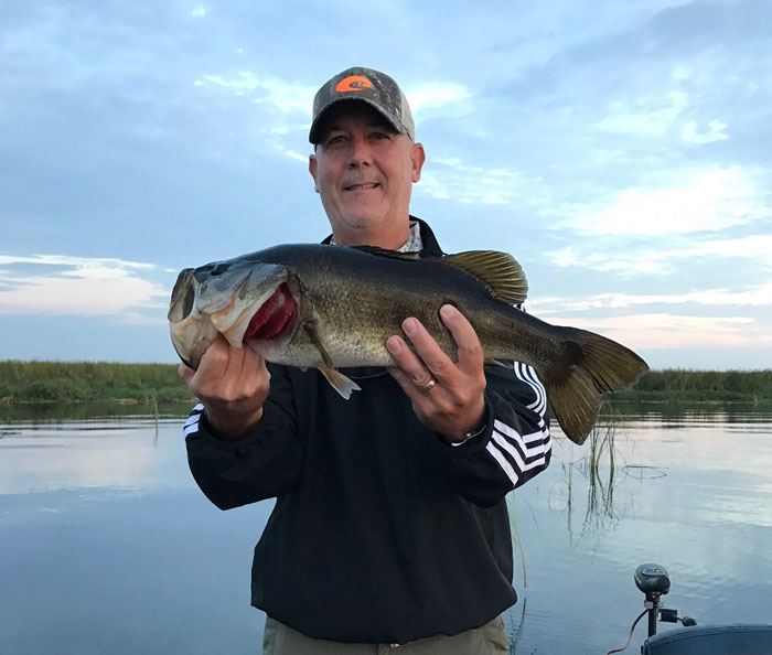 Jon Wickersham, 6.4-lbs, Lake Okeechobee with Larry Wright