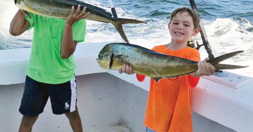 Nice dolphin caught by these kiddos.