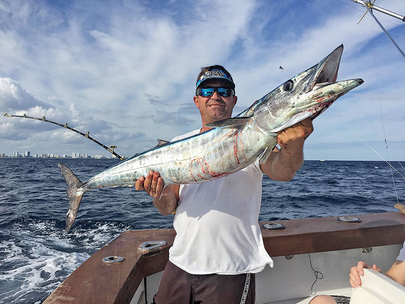 capt-dave-with-a-nice-wahoo-caught-with-new-lattitude-sportfishing