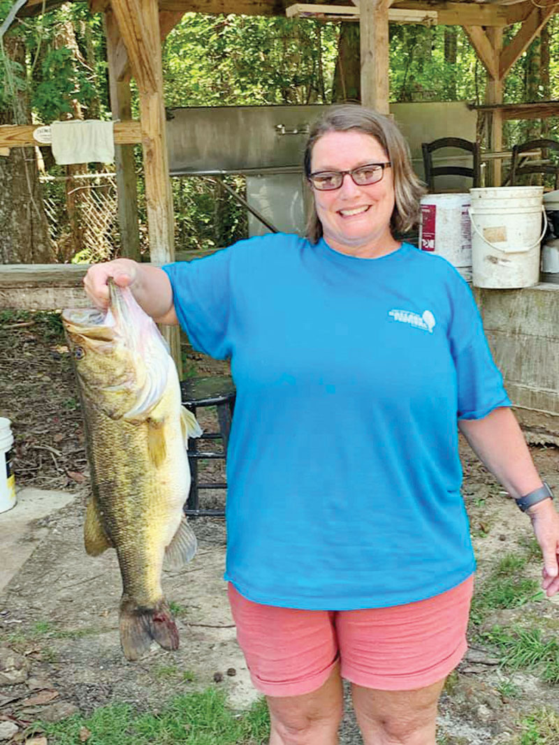 Monica from Ohio caught her personal best—another Talquin monster—with Fish Tallahassee Guide Service