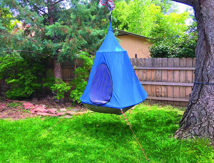 Tree pod outlet tent