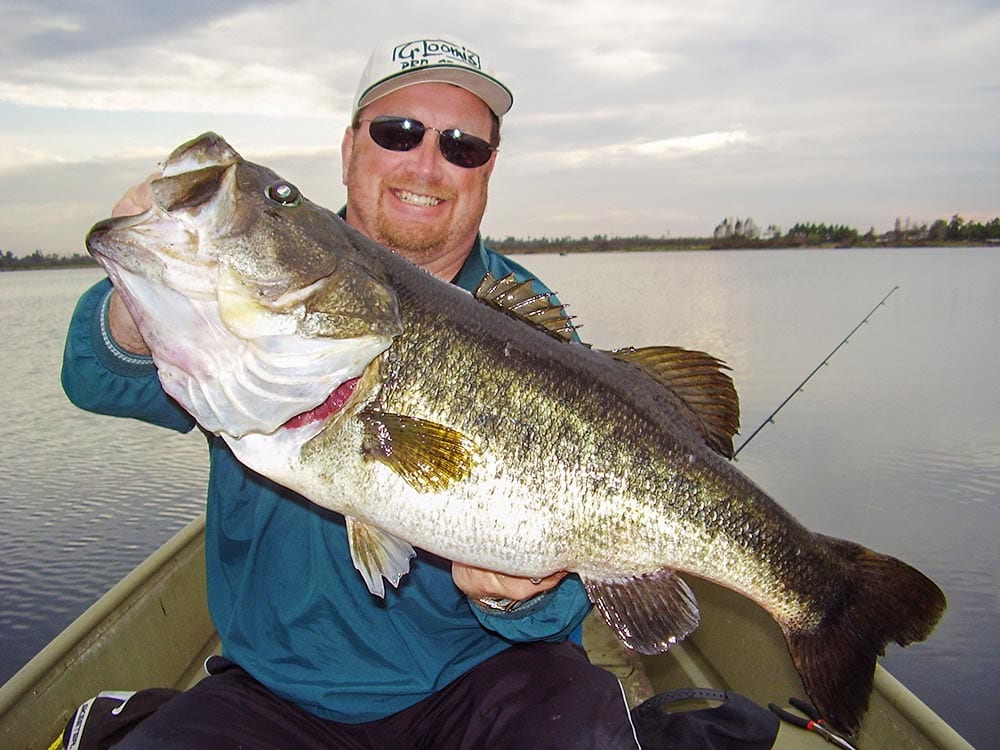 Lake Okeechobee Trophy Monster Bass Fishing