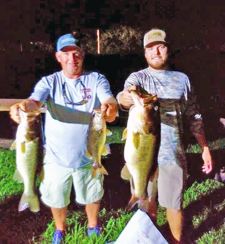 BIG Bass (9 lb/11 oz) and 1st Place Winners, Hagan (BB) and Ron Dowdy, displaying their winning catch (Total 16lbs/14 oz) caught on Lake Juliana on Thursday, May 31st.  