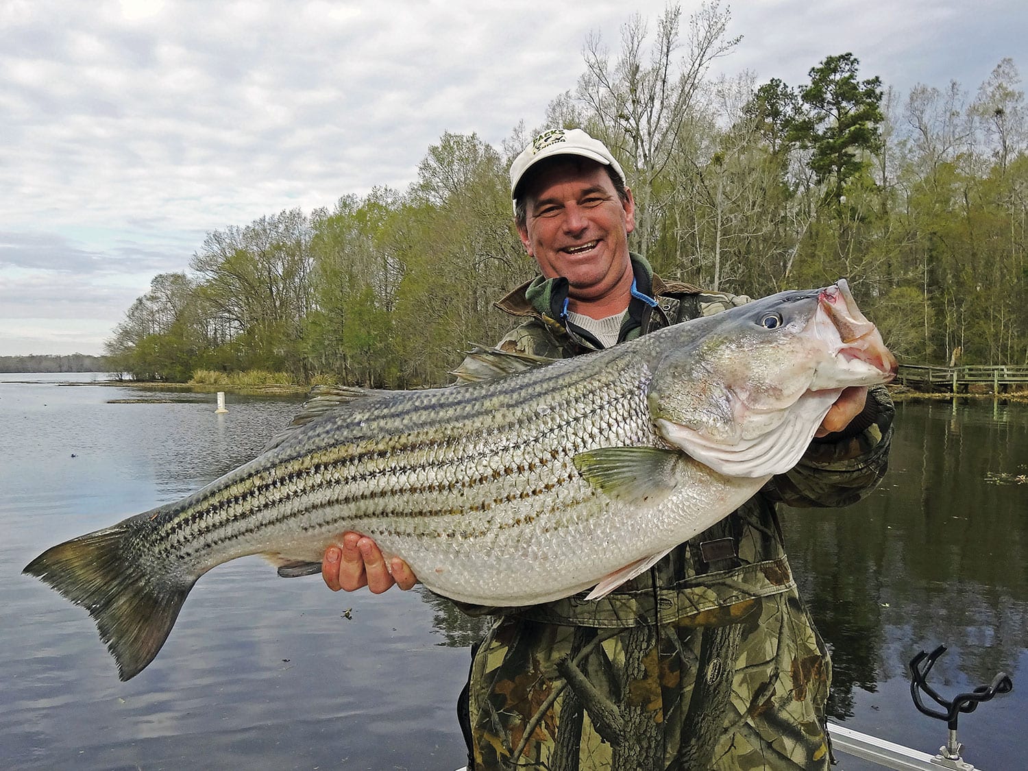 April Catfishing on Santee Cooper - Coastal Angler & The Angler Magazine